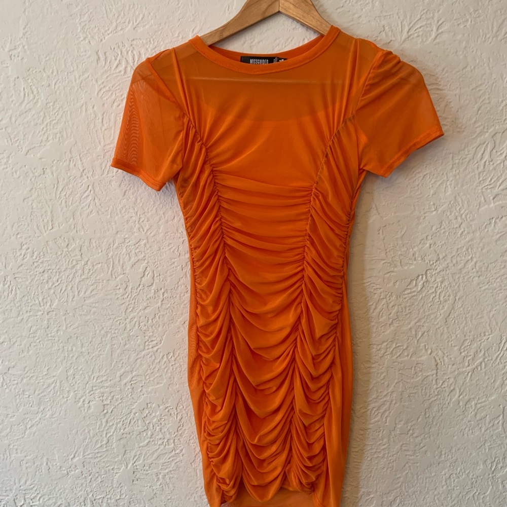 US 4 Missguided Orange Ruched Dress
